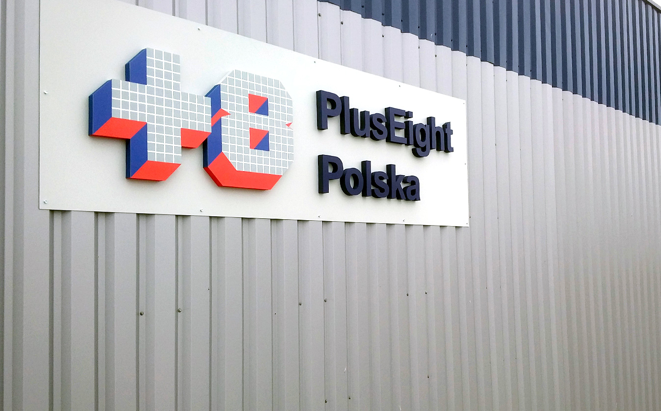 PlusEight Polska - zdjęcie 1